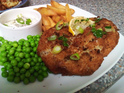 Breaded Fish Chip & Peas